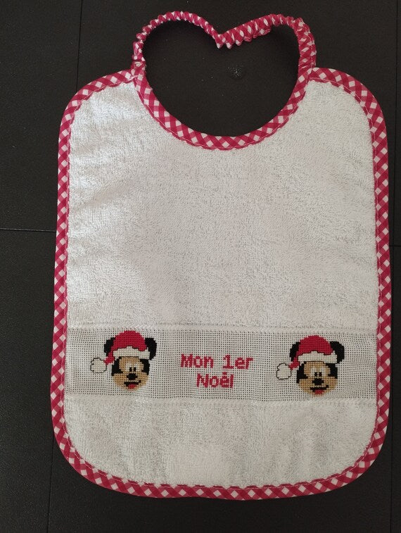 Bavoirs personnalisé en point de croix